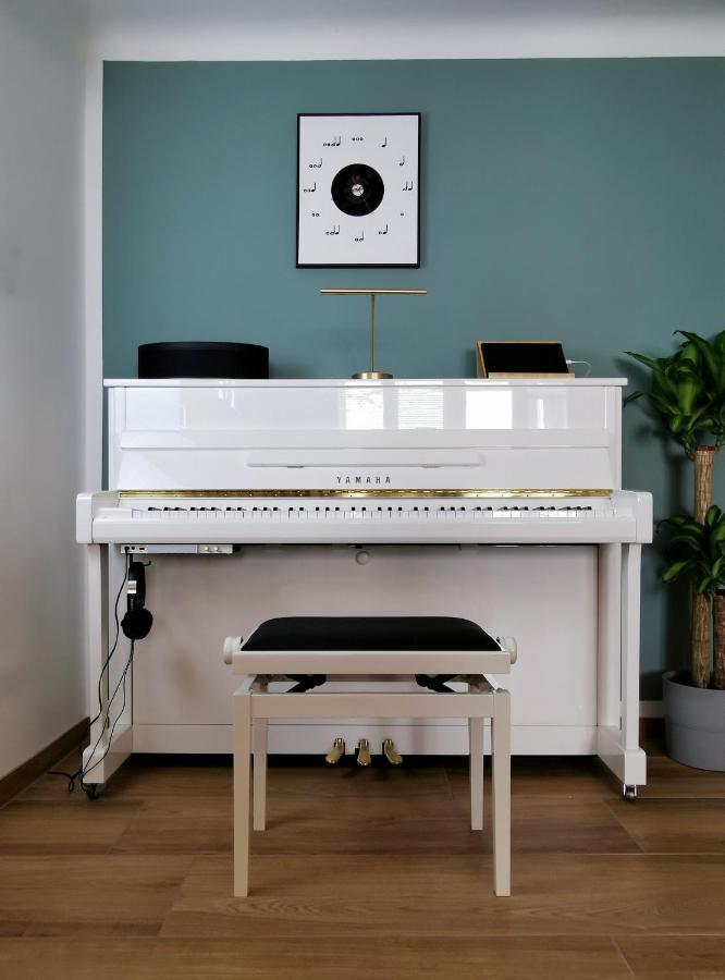 Neues City Center Piano Appartement Mit Netflix Klagenfurt am Woerthersee ภายนอก รูปภาพ