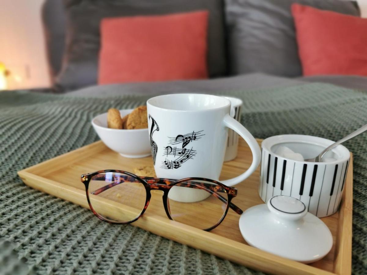 Neues City Center Piano Appartement Mit Netflix Klagenfurt am Woerthersee ภายนอก รูปภาพ